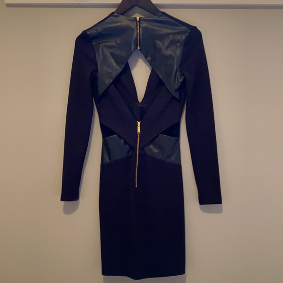 PREMONITION Black Fitted Cocktail Dress - Picture 4 of 5